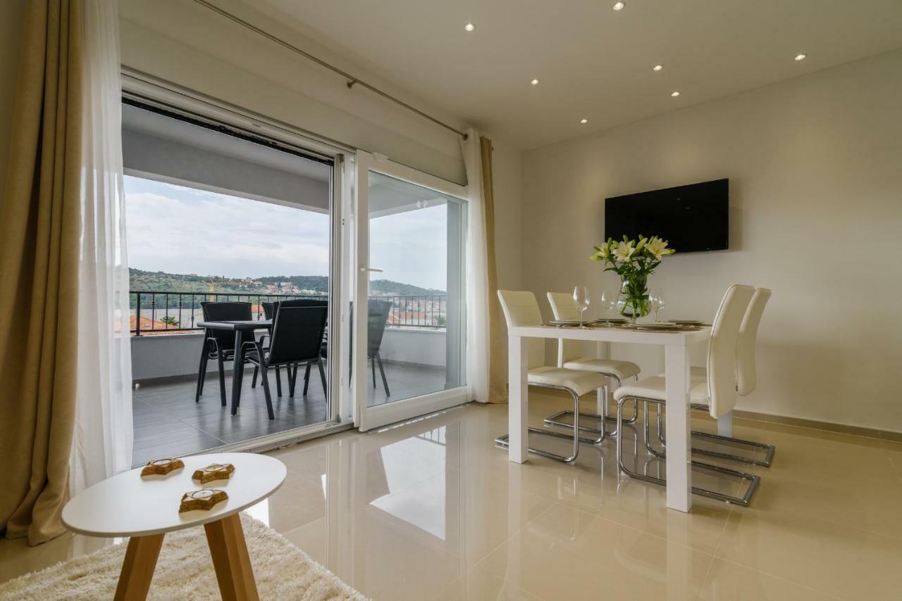 Villa Apartments Aa 1 Trogir Dış mekan fotoğraf
